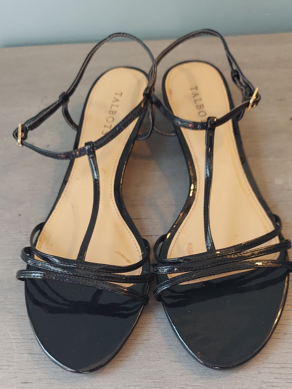 Talbots Black Patent Leather Strappy T-Strap Sandals Size 10.5
